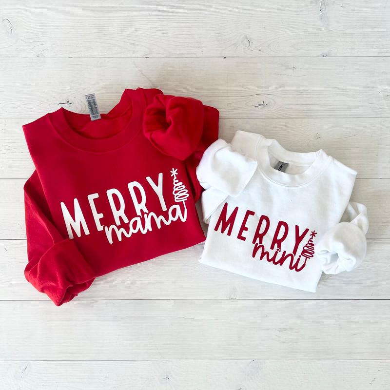 Merry Family Sweatshirts, Mommy and Me Christmas Sweaters, Matching Xmas Sweaters, Christmas Outfit, Matching Christmas Sweatshirts