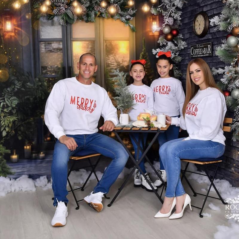 Merry Family Sweatshirts, Mommy and Me Christmas Sweaters, Matching Xmas Sweaters, Christmas Outfit, Matching Christmas Sweatshirts