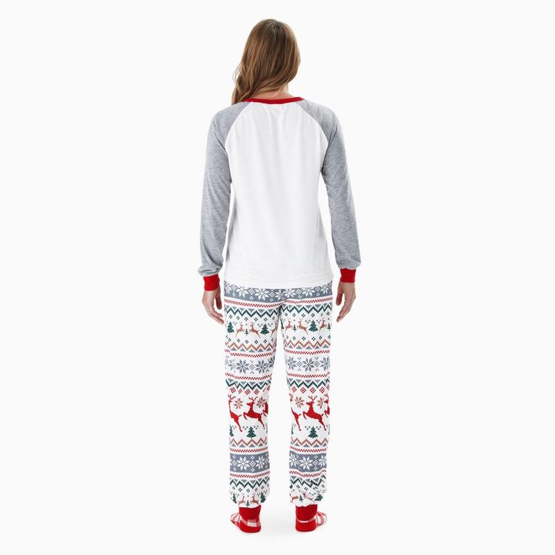 PatPat Christmas Pajamas Family Matching Outfits Raglan Sleeves Cartoon Reindeer Graphic Allover Pattern Pants PJs Sets