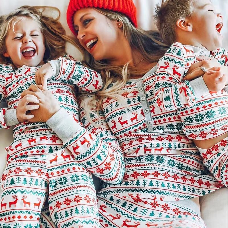 2024 Christmas Family Matching Pajamas New Year Xmas Father Mother Kids Baby Clothes Set Dad Mom And Daughter Son Pyjamas Outfit Comfort Women Womenswear Mama Simple