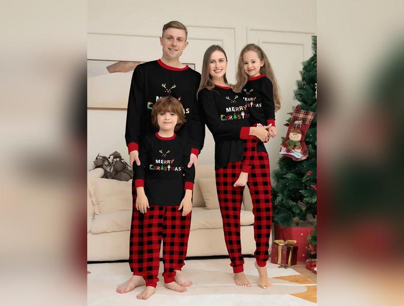 2024 Winter Christmas Pajamas Set Letter Print Parent-child Matching Outfits Soft Cute Homewear Baby Romper Xmas Family Look Pjs