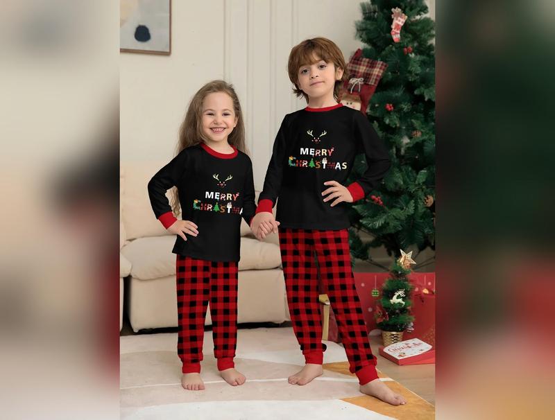 2024 Winter Christmas Pajamas Set Letter Print Parent-child Matching Outfits Soft Cute Homewear Baby Romper Xmas Family Look Pjs