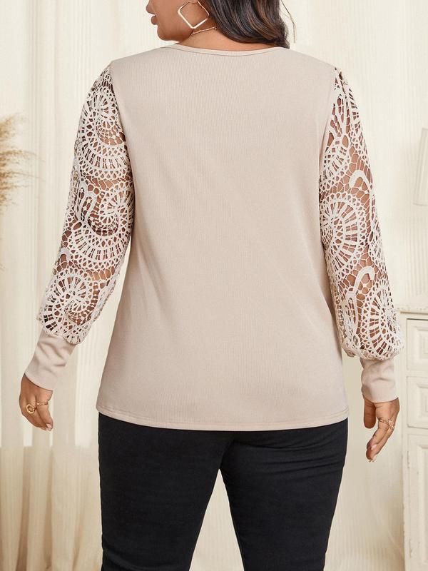 CURVZY Plus Size Contrast Lace Cut Out Bishop Sleeve Tee, Casual Long Sleeve Scoop Neck T-shirt for Daily Wear, Women's Clothing for All Seasons