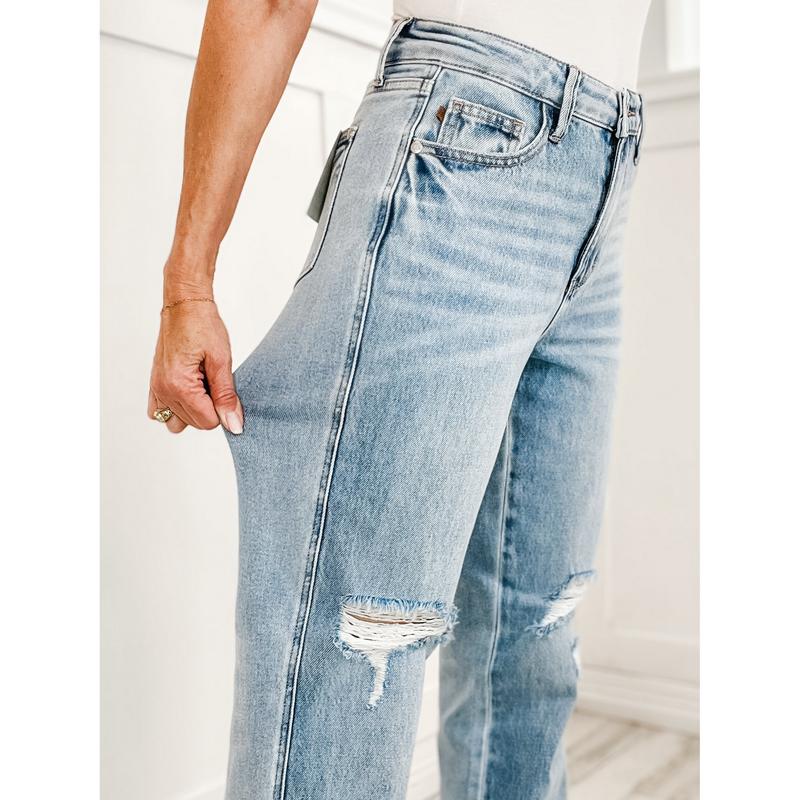 Judy Blue OH SNAP Hi-Rise Rigid Magic Distressed 90's Straight Jeans