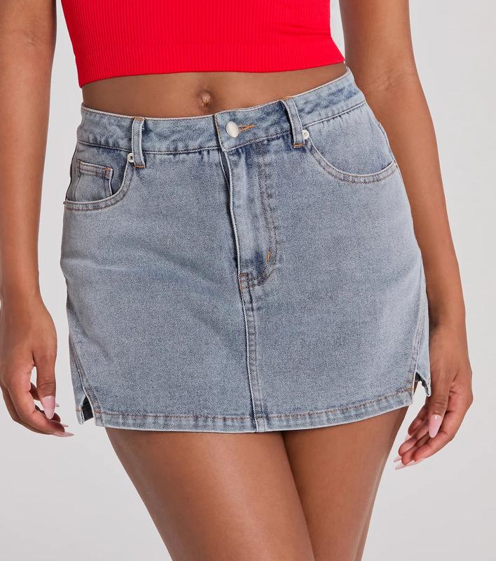 Favorite Look High-Rise Slit Mini Denim Skort