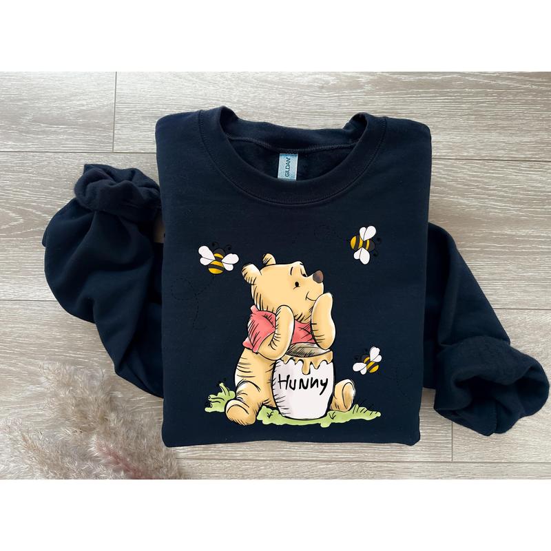 Vintage Pooh Sweatshirt, Wiinnie The Pooh and Friends Sweatshirt, Family Matching Sweater, Bear and Honey Shirt 867j