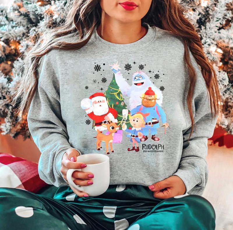 Retro Christmas Sweatshirt, Vintage Santa Christmas T-Shirt, Rudolph Red Nosed Reindeer Crewneck, Cute Christmas T-Shirt, Family Christmas Tee, Cute Santa Shirt, Cozy Winter Sweashirt,Unisex Gift Christmas