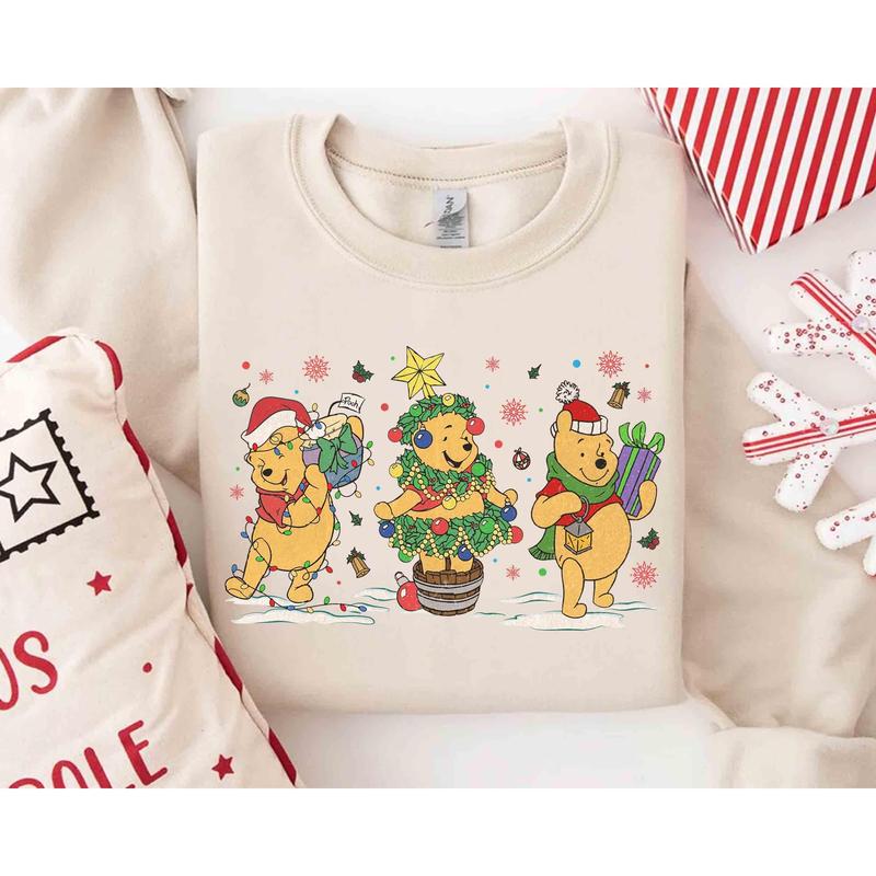 Vintage Winnie Pooh Christmas Sweatshirt, Retro Pooh And Friends Christmas Shirt, Christmas Tee, Christmas Party Family Trip BAZVC