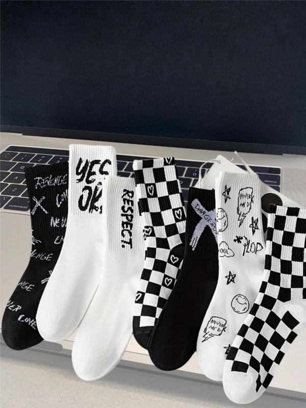 Women's Checkerboard & Letter Print Crew Socks, Casual Moisture Wicking Socks, Soft Comfy Breathable Socks for All Seasons Daily Wear