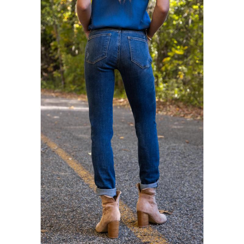 *Three Length* Judy Blue One Step At A Time Mid-Rise Relaxed Denim Fabric Fit