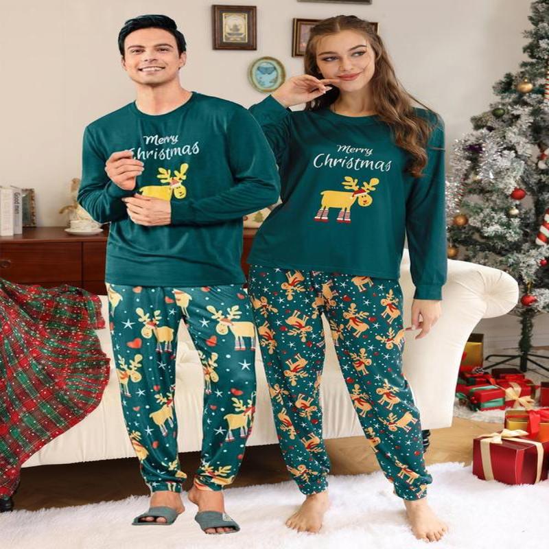 Couple Christmas print long sleeve sleep Tee & jogger pants pajama two-piece set, casual comfy round neck top & elastic waist trousers matching pajamas PJ set, Christmas pajamas, couple's sleepwear & loungewear