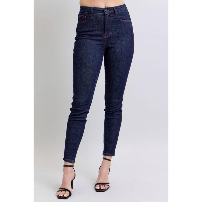 Judy Blue Full Size Heart Shaped Back Pockets Skinny Jeans