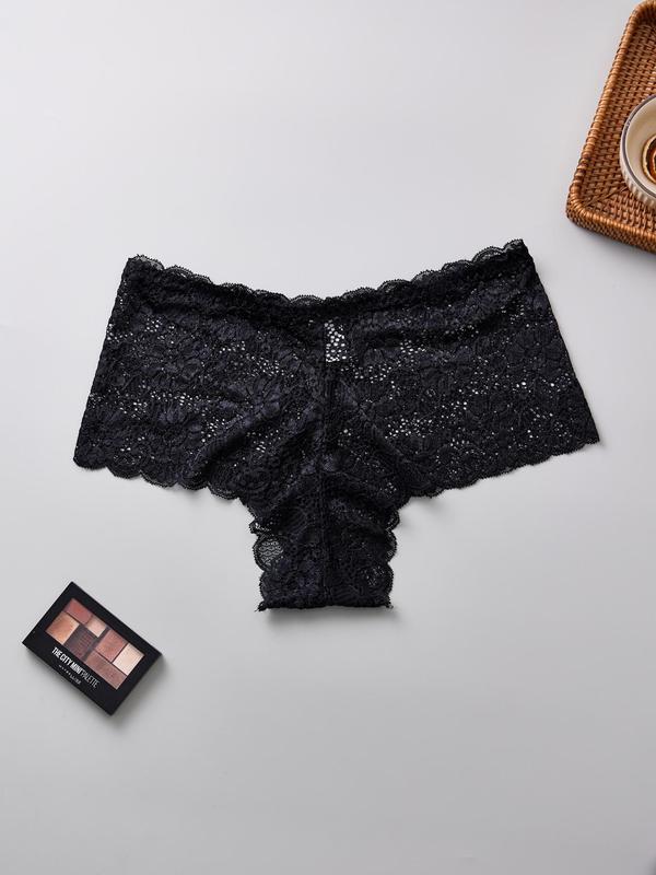 Plus Size Solid Scallop Trim Lace Panty, Elegant Semi-sheer Breathable Knicker for Daily Wear, Women's Underwear for All Seasons